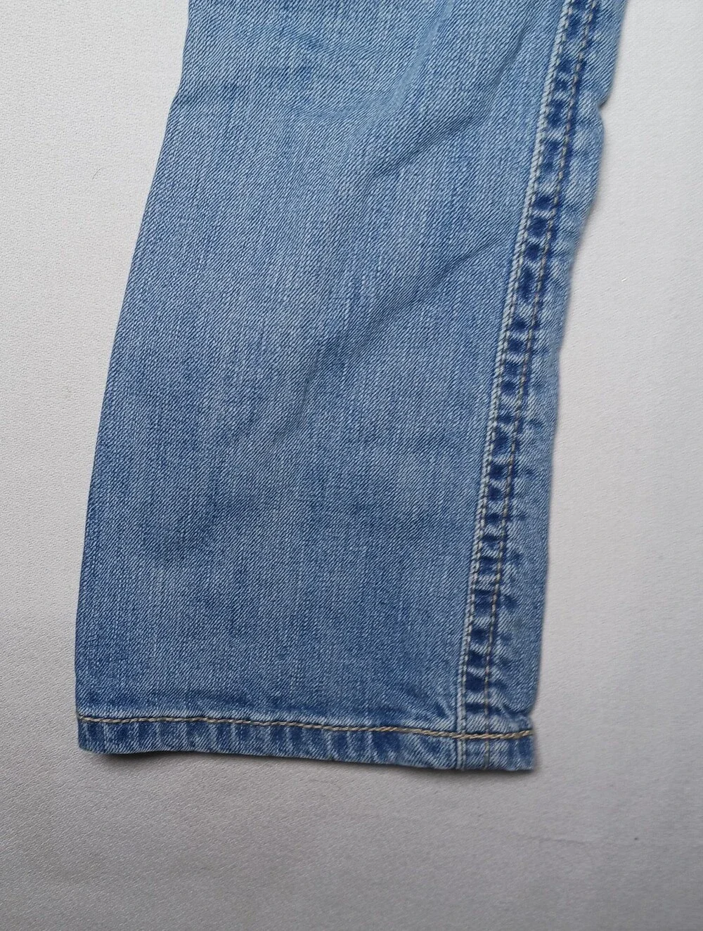 Ariat R.E.A.L. Girls Amora Boot Jeans Size 7 Light Wash Denim 22X25
